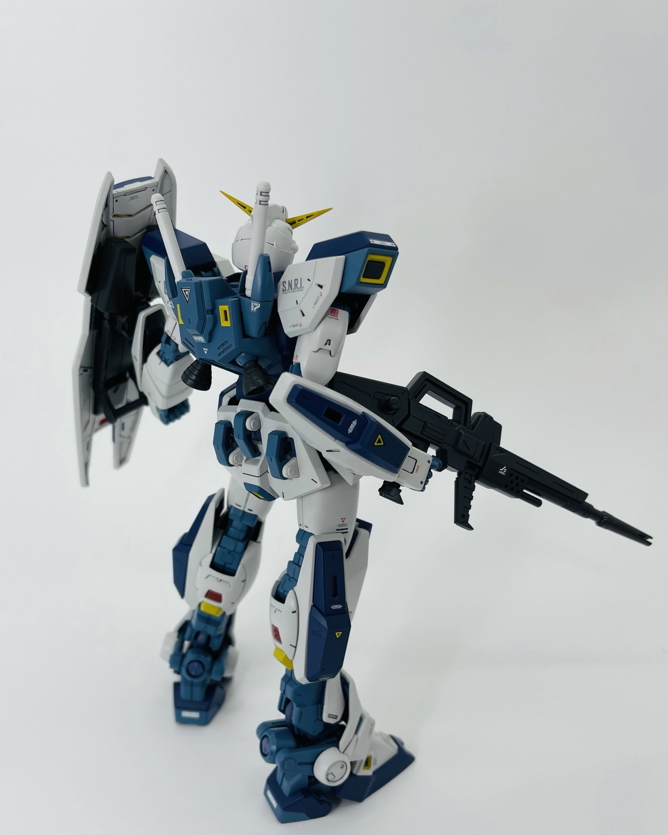 MGガンダムF90 素組み紹介 - 仁ちゃん家 ～ガンプラ作りたい建築